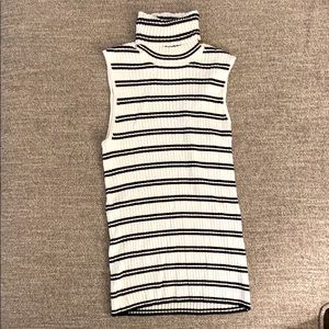 Express Sleeveless Turtleneck NWOT